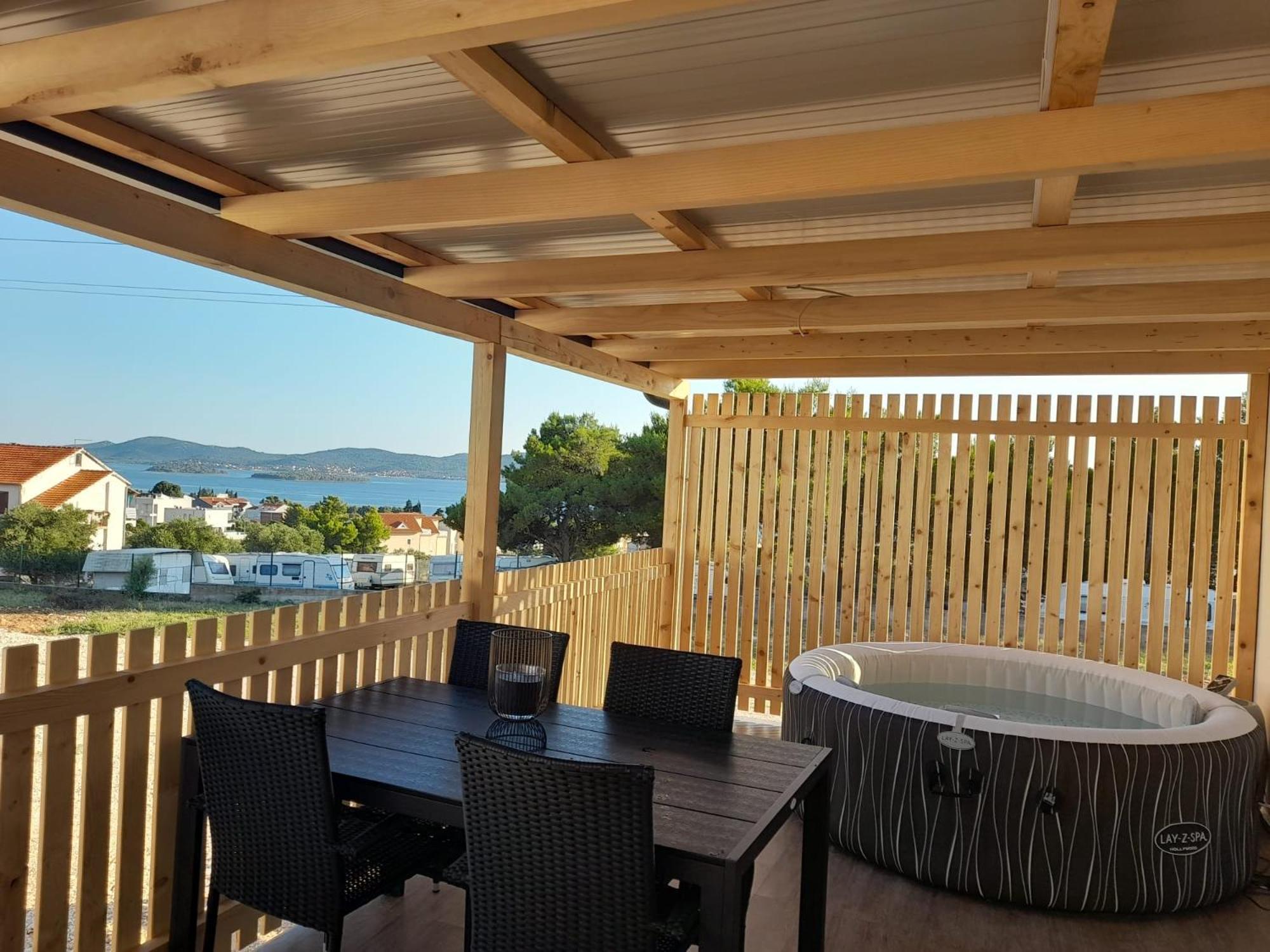 Tiny House Lily With Jacuzzi Apartment Sveti Filip i Jakov Exterior photo